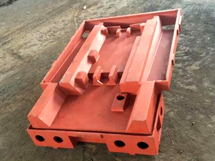 <a href='/jczj.html'>大型鑄鐵件</a>，大型鑄鋼件，機(jī)床鑄件